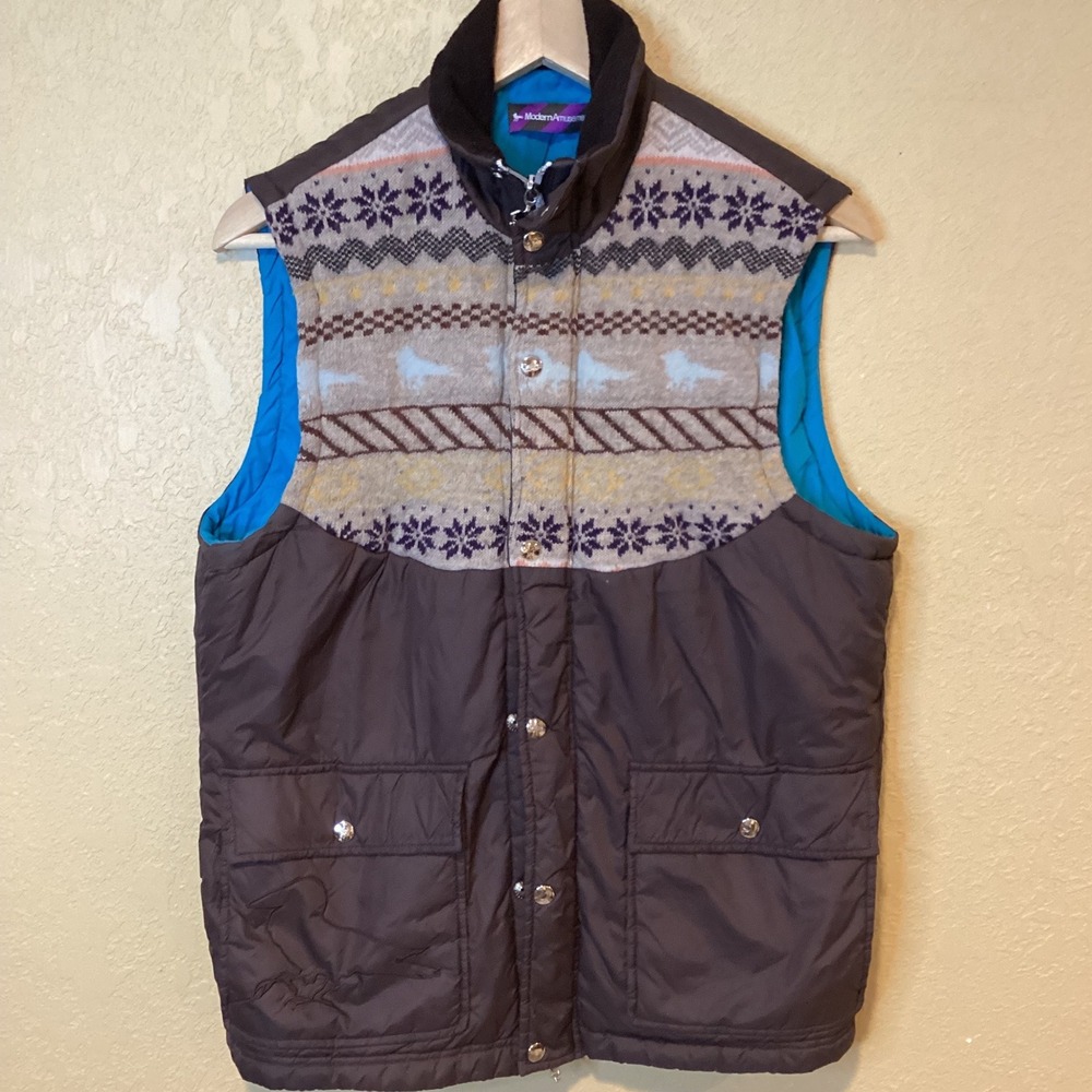 Modern Amusement Brown Vest, Fair Isle Print Sweater on top, Men's Size‎ Small